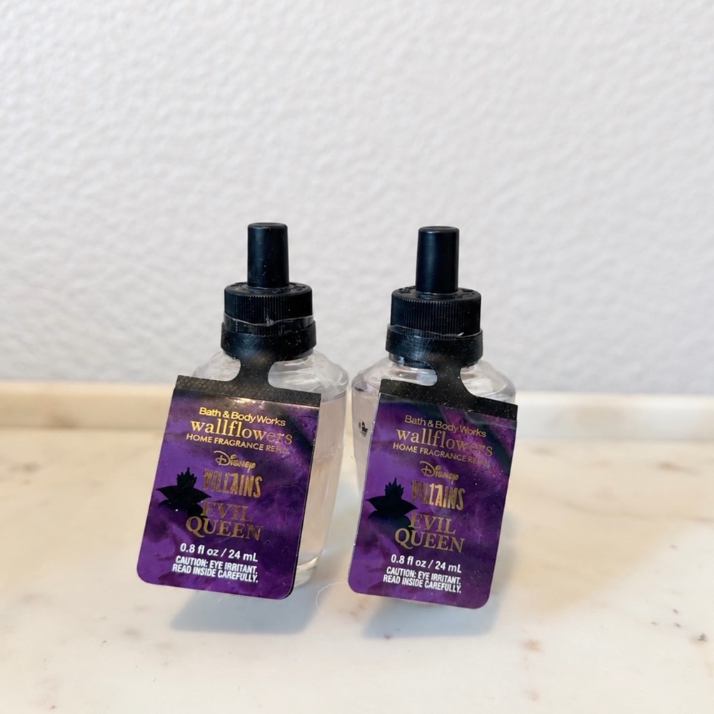 Bath & Body Works x Disney Wallflowers Refill 2 Pack - Evil Queen